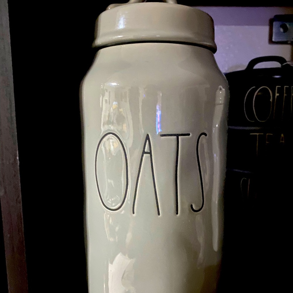 Rae Dunn OATS Canister
Grey w/Black lettering